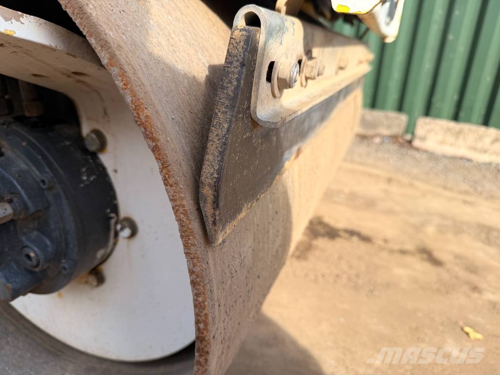 Bomag BW 100 AD M-5 Twin Drum Roller Tandemjyrät