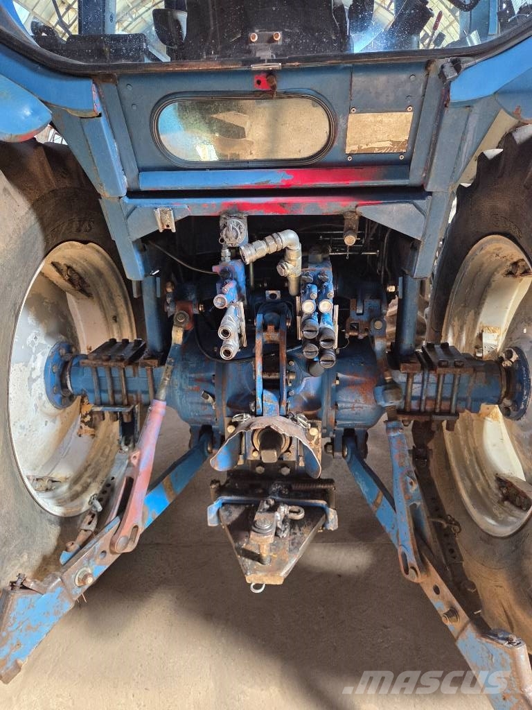 Ford 8210 Tractores