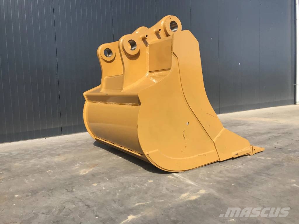 CAT 330D2 دلاء