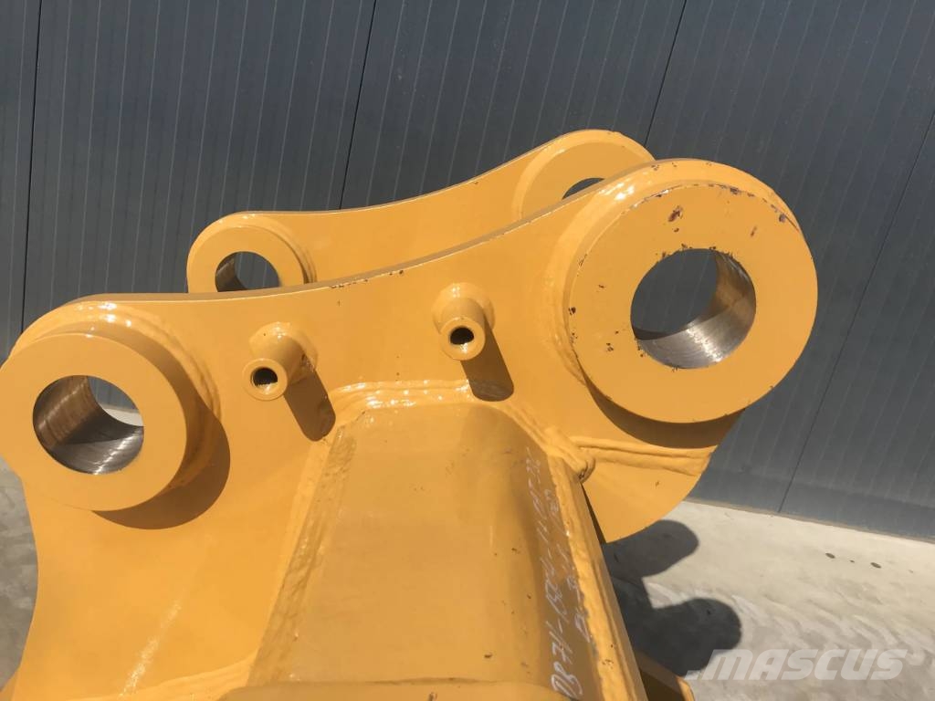 CAT 330D2 دلاء