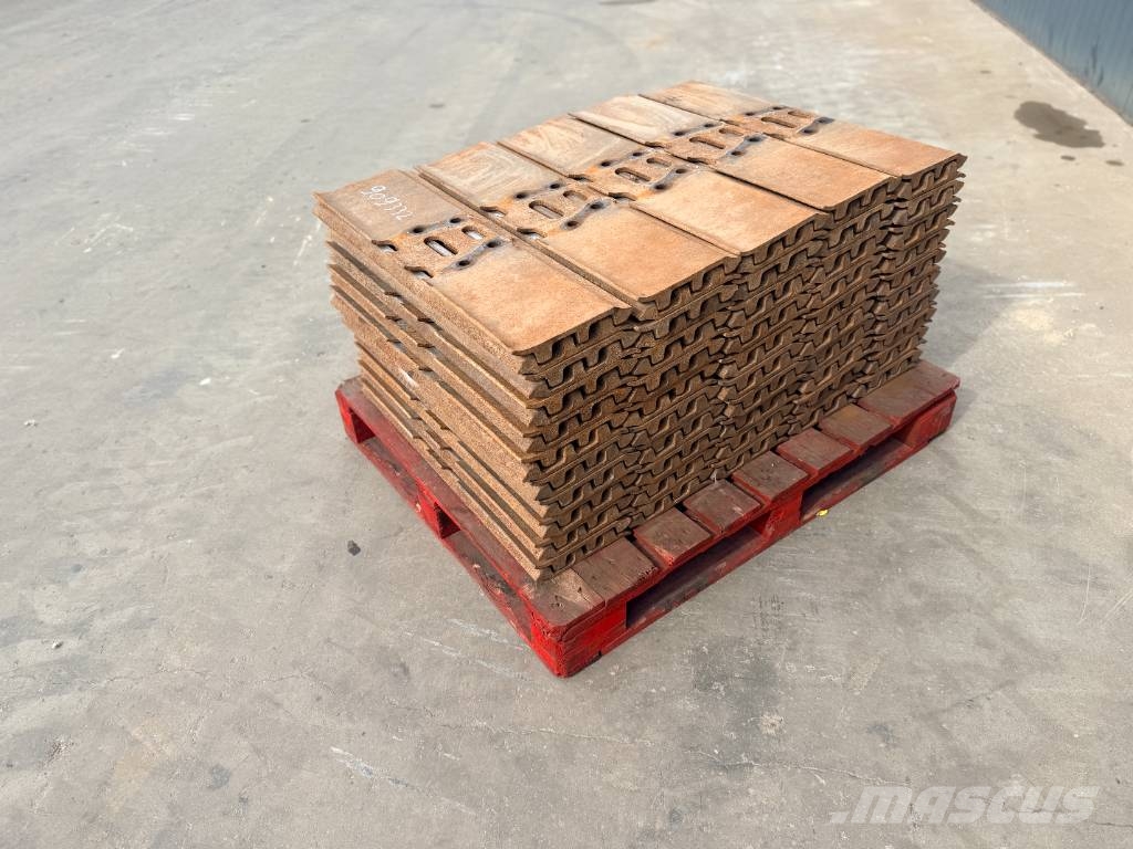 Volvo EC290 / EC300 | triple grouser 800mm Otros componentes