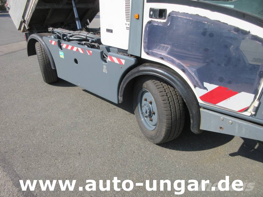 Boschung Pony P4 T Allrad 4x4 Kipper Kommunalfahrzeug Euro4 ناقلات الأدوات