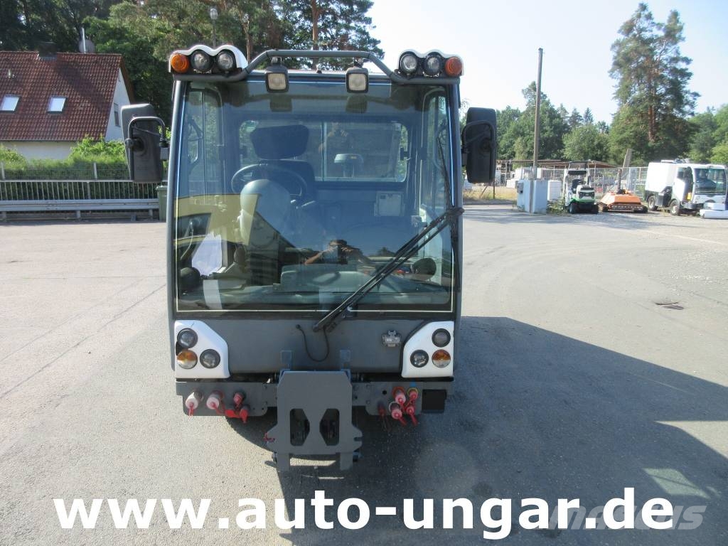 Boschung Pony P4 T Allrad 4x4 Kipper Kommunalfahrzeug Euro4 ناقلات الأدوات