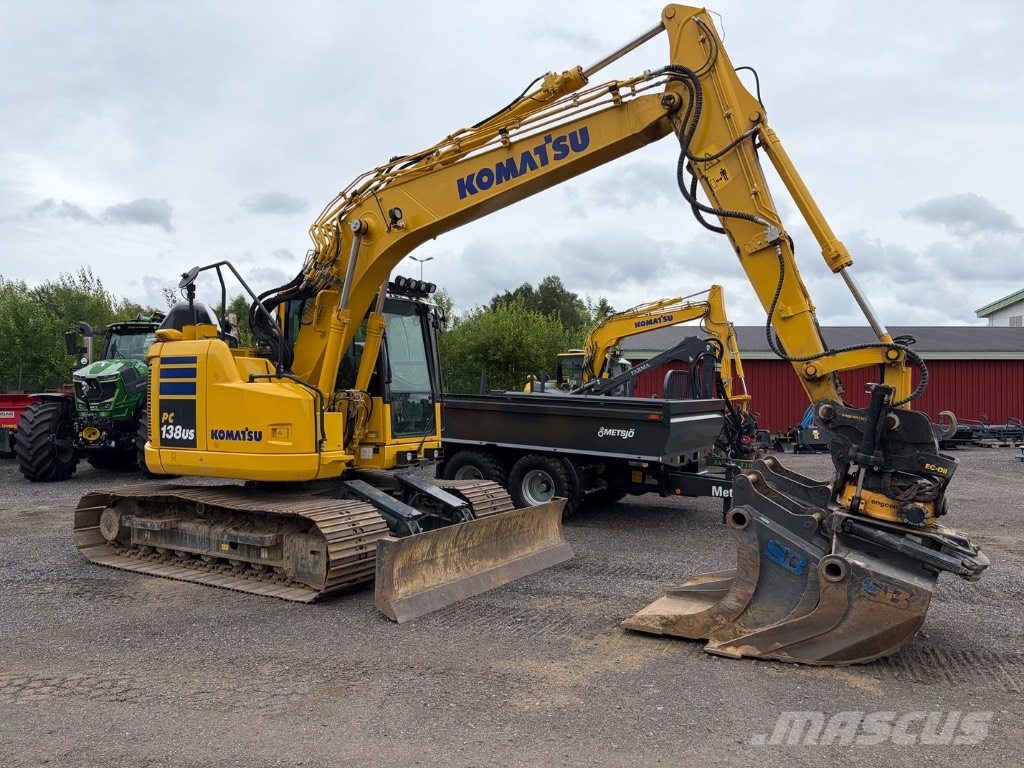 Komatsu PC138US-11E0 Roomikekskavaatorid