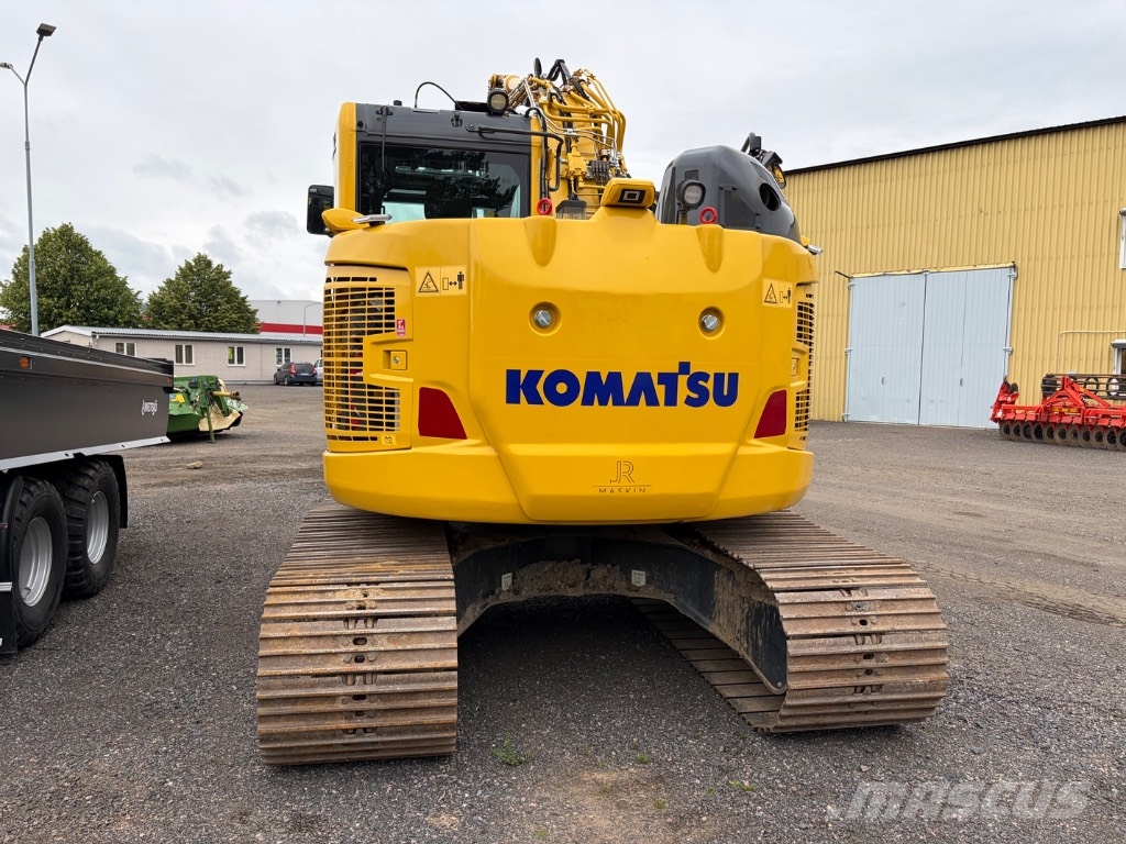 Komatsu PC138US-11E0 Roomikekskavaatorid