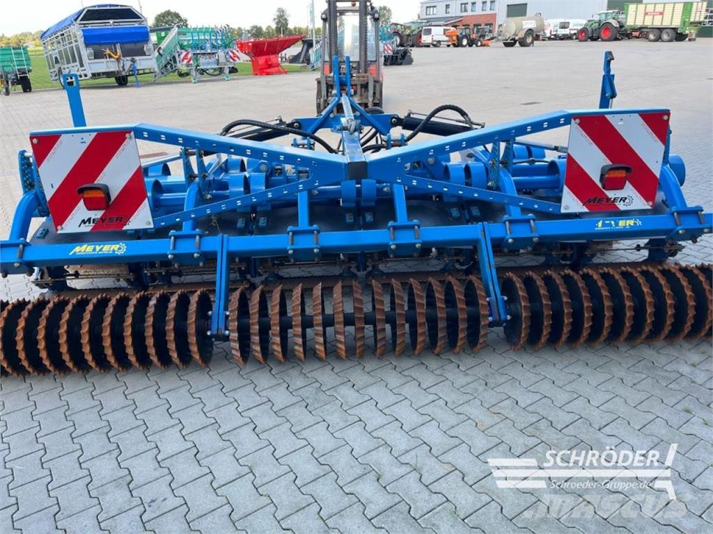 Agrartechnik Meyer DOPPELMESSERWALZE VIBROCUT 4500 Інші сівалки
