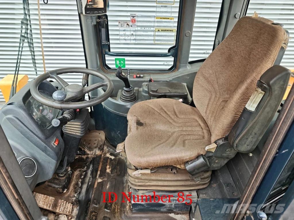 Hyundai HL730-9A Фронтальні навантажувачі