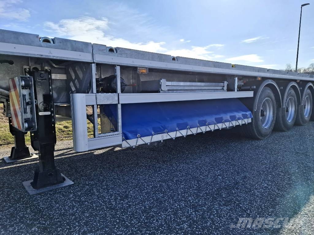 AMT UL400 4 akslet åben trailer med 7 m udtræk Pritschenanhänger