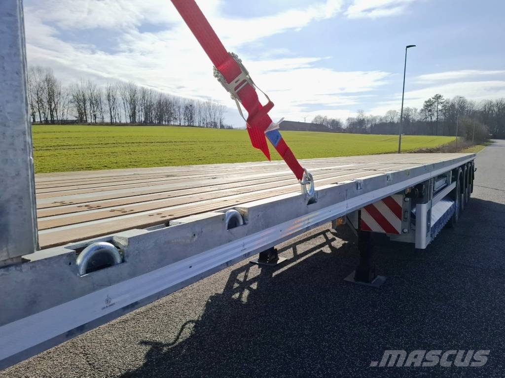 AMT UL400 4 akslet åben trailer med 7 m udtræk Pritschenanhänger