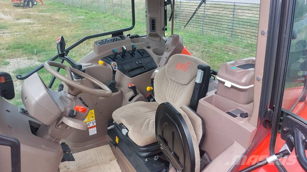 Kioti HX 1201 الجرارات