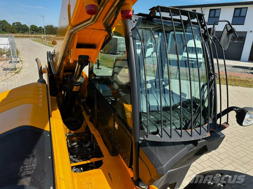 JCB 540-140 HiViz 4x4x4*Palettengabel+Schaufel 14Mtr رافعة تلسكوبية
