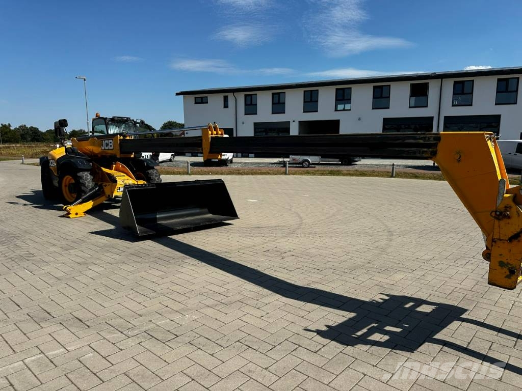 JCB 540-140 HiViz 4x4x4*Palettengabel+Schaufel 14Mtr رافعة تلسكوبية