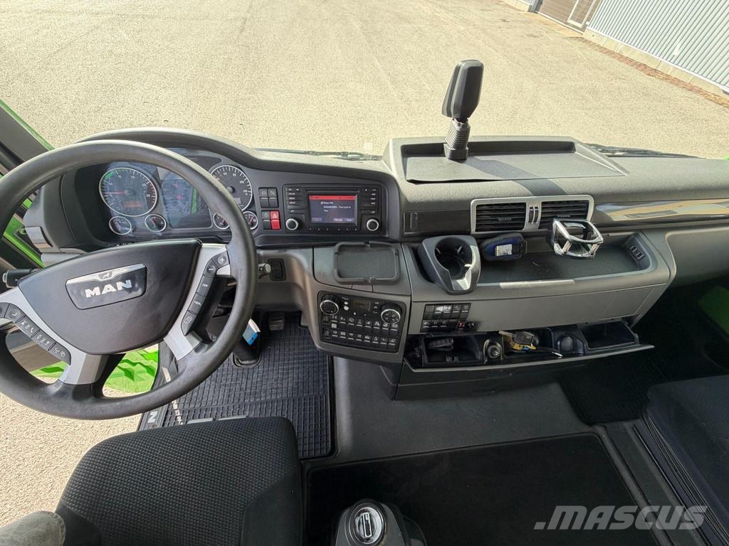 MAN TGX 26.480 6X2*4 EURO6 + RETARDER + BDF 20FT Camiones portacontenedores