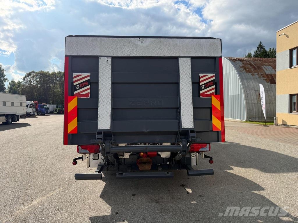MAN TGX 26.480 6X2*4 EURO6 + RETARDER + BDF 20FT Camiones portacontenedores