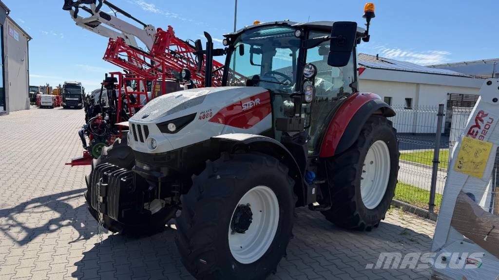 Steyr 4090 PLUS HILO الجرارات