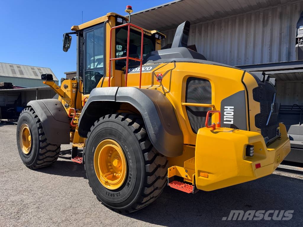 Volvo L 110 H ホイールローダー・タイヤショベル
