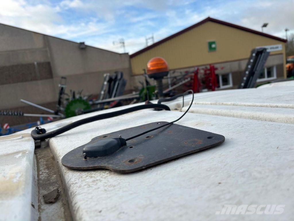 Amazone Ux 4200 Dragna sprutor