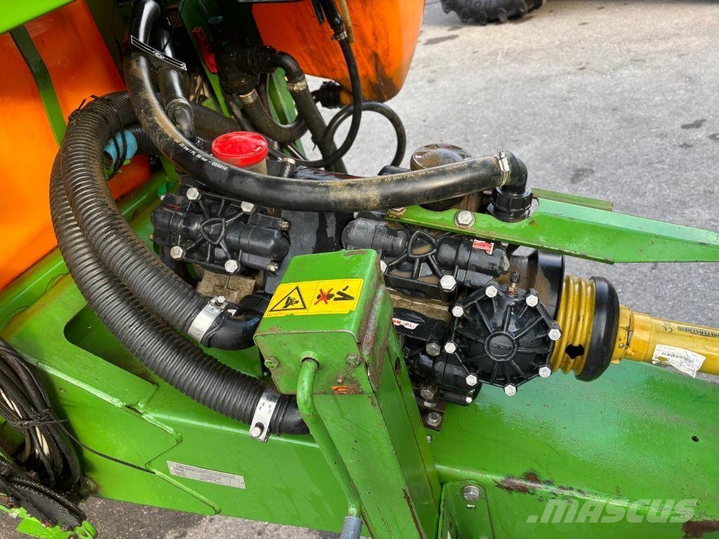 Amazone Ux 4200 Hinattavat ruiskut