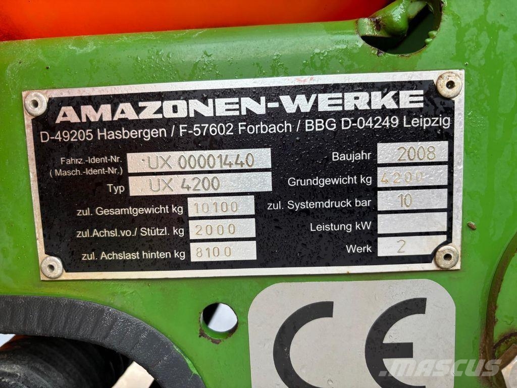 Amazone Ux 4200 Hinattavat ruiskut