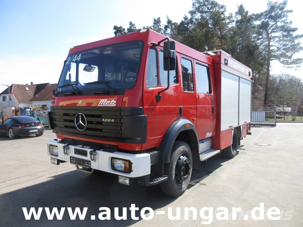 Mercedes-Benz 1224 AF 4x4 Metz LF16 Feuerwehr Doka 9-Sitzer Sper 소방차