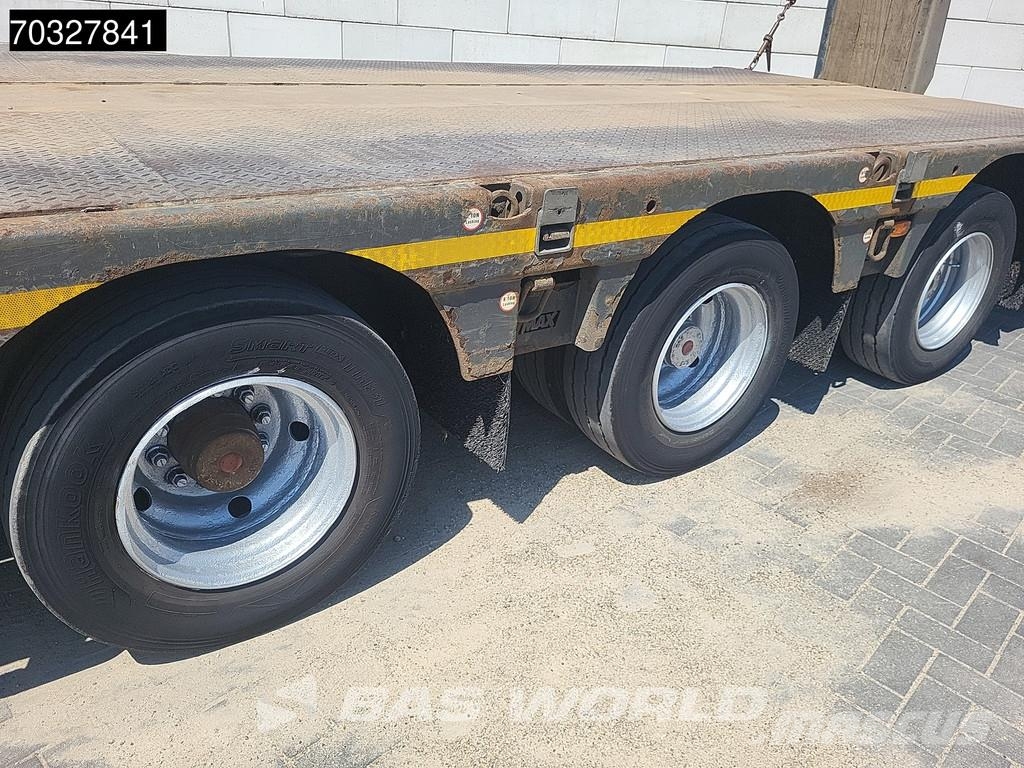 Faymonville F-S43-1AAF Steering Axle Ramps نصف مقطورة مسطحة منخفضة