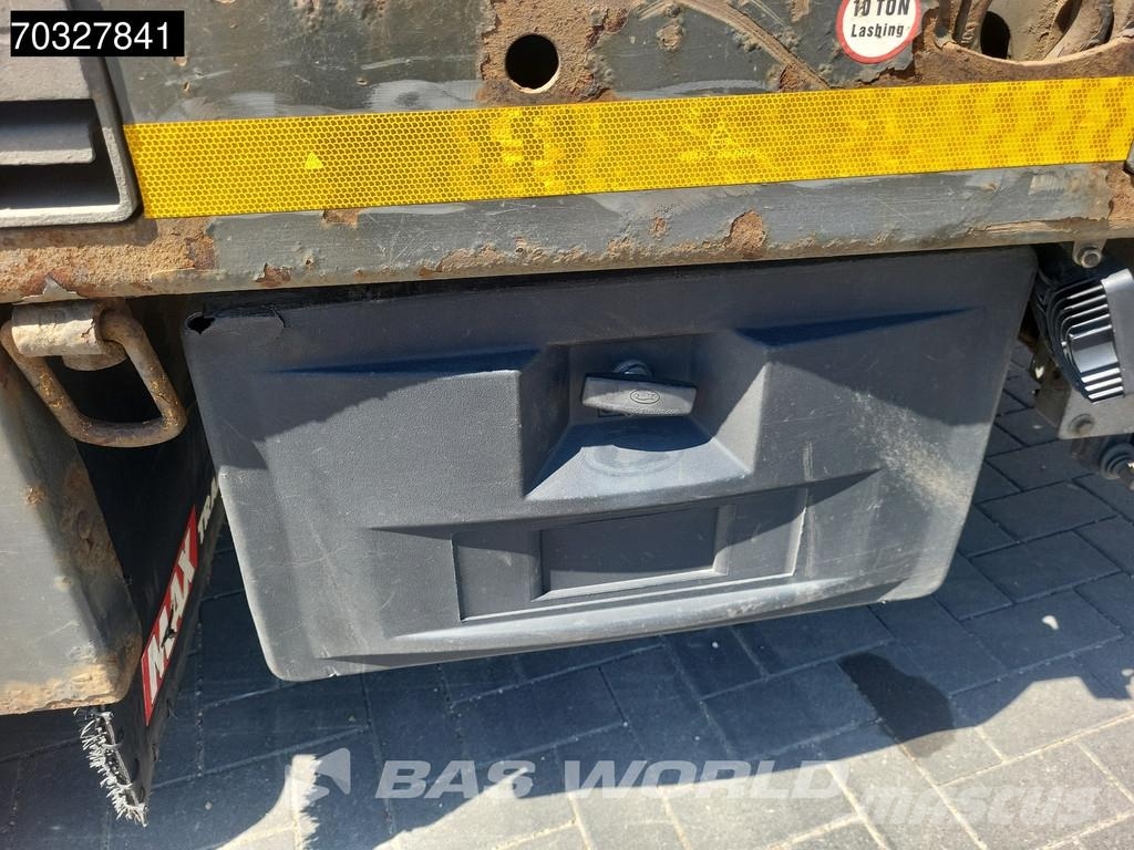 Faymonville F-S43-1AAF Steering Axle Ramps نصف مقطورة مسطحة منخفضة
