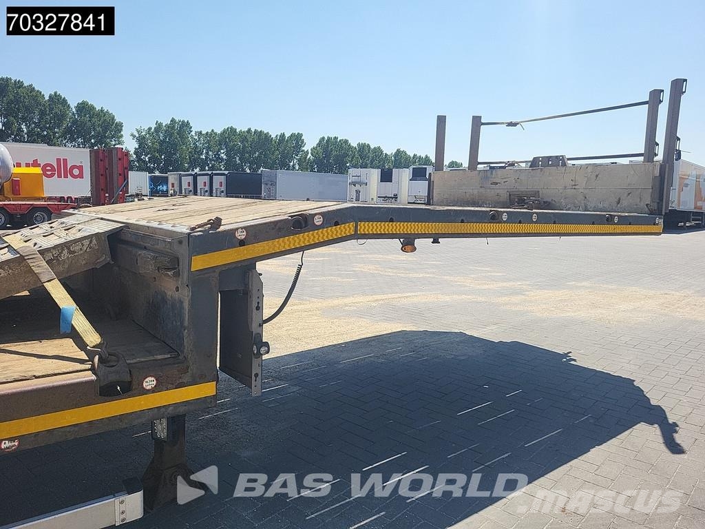Faymonville F-S43-1AAF Steering Axle Ramps نصف مقطورة مسطحة منخفضة