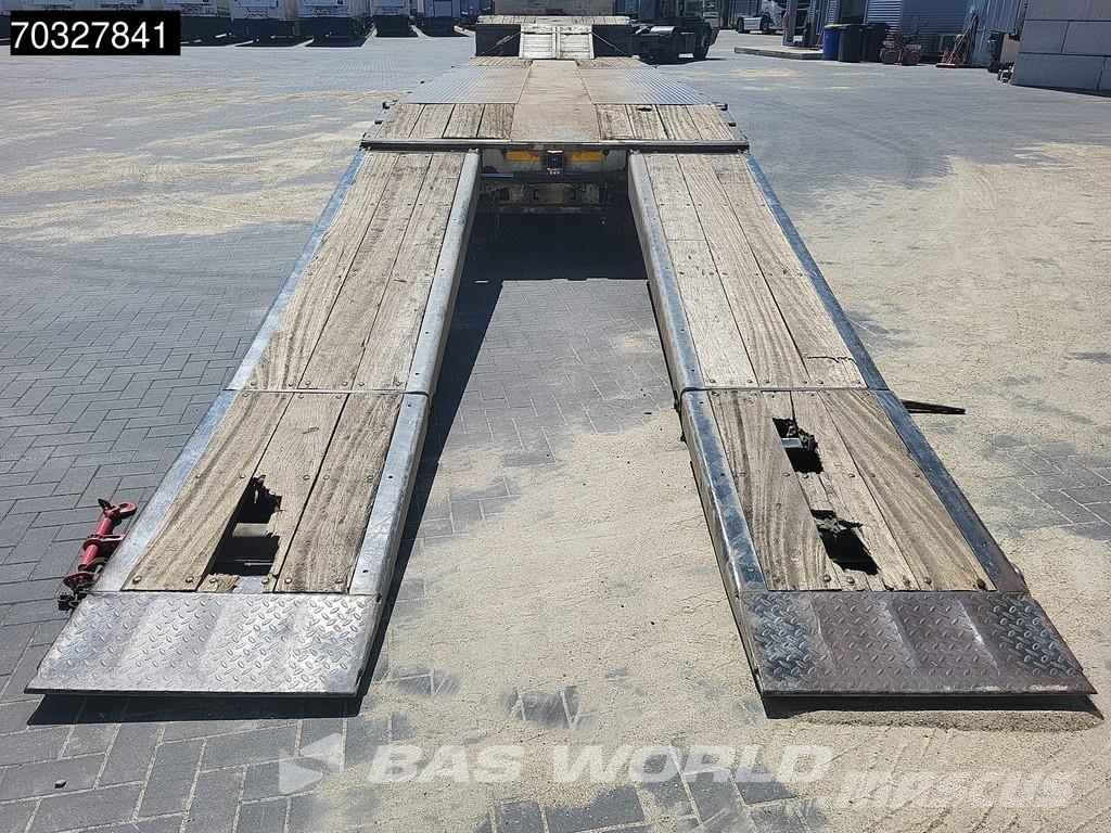 Faymonville F-S43-1AAF Steering Axle Ramps Podvalníkové návěsy