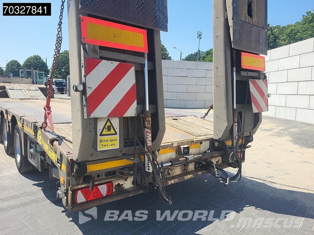 Faymonville F-S43-1AAF Steering Axle Ramps نصف مقطورة مسطحة منخفضة