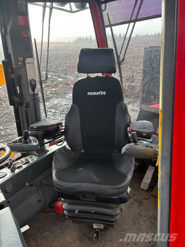 Komatsu 855 Forwarders
