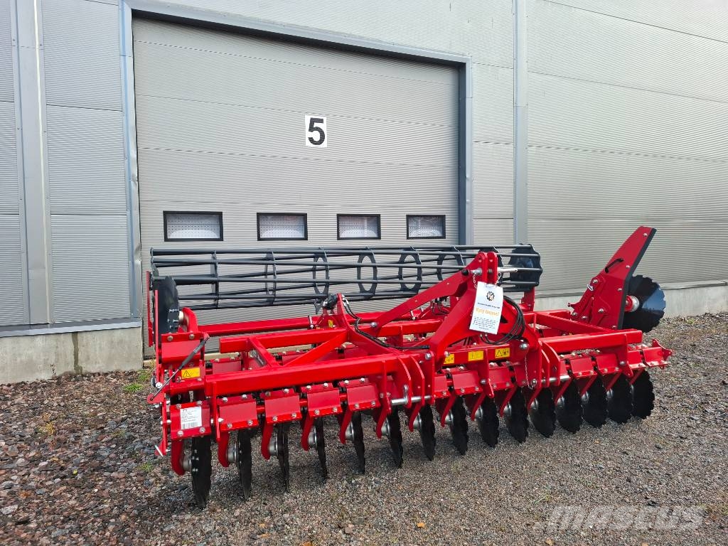 Kverneland Qualidisc Farmer 4001 زحافات ساحقة