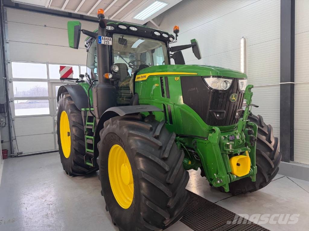 John Deere 6250 R Traktorit