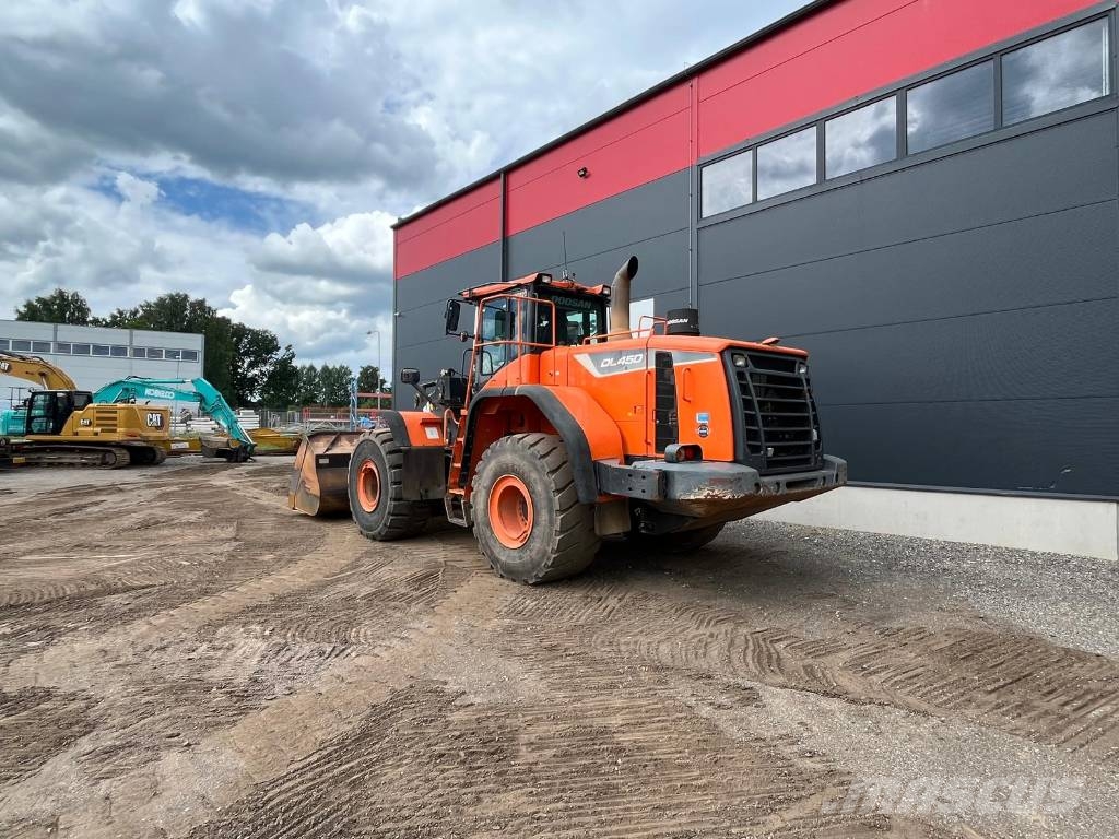 Doosan DL 450-5 Incarcator pe pneuri