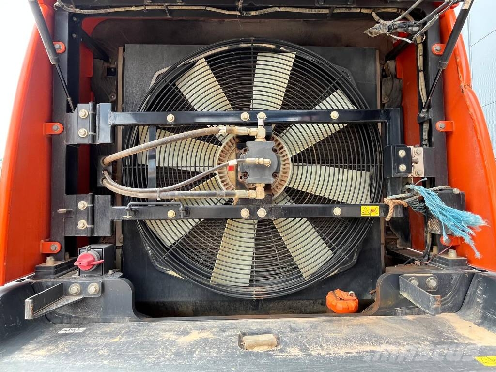 Doosan DL 450-5 Incarcator pe pneuri