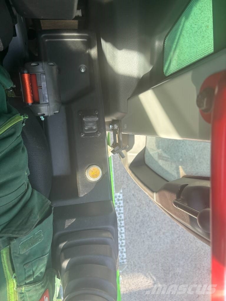Sennebogen 824 M Stroje pro manipulaci s odpadem