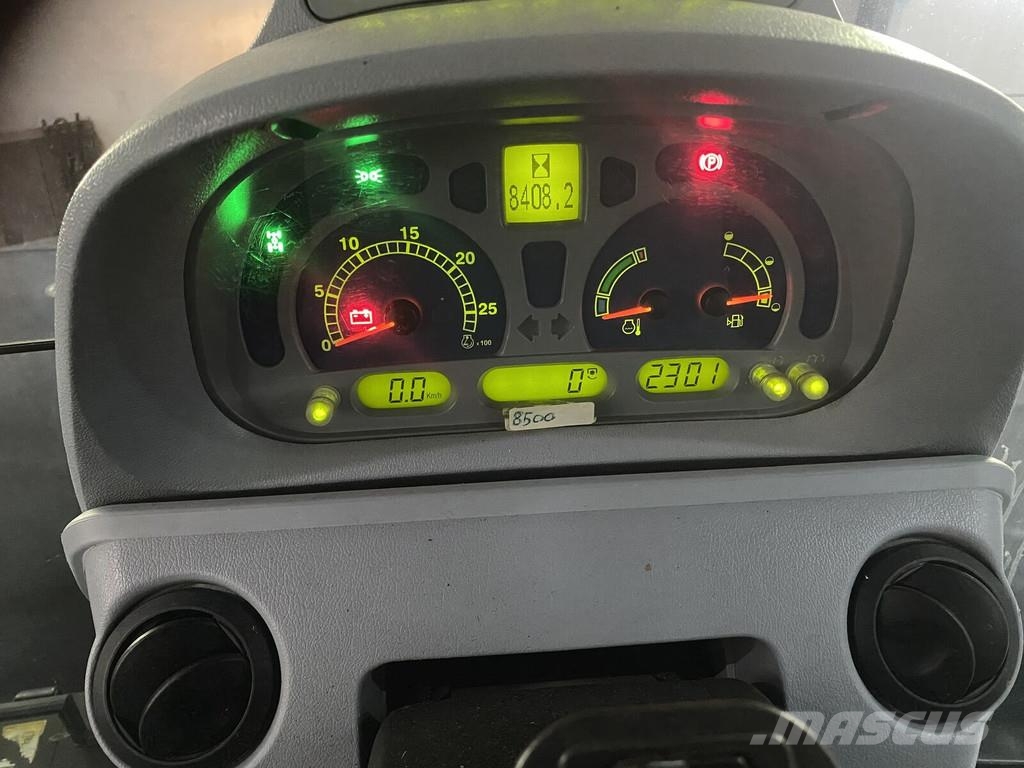 New Holland T6010 Tractoren