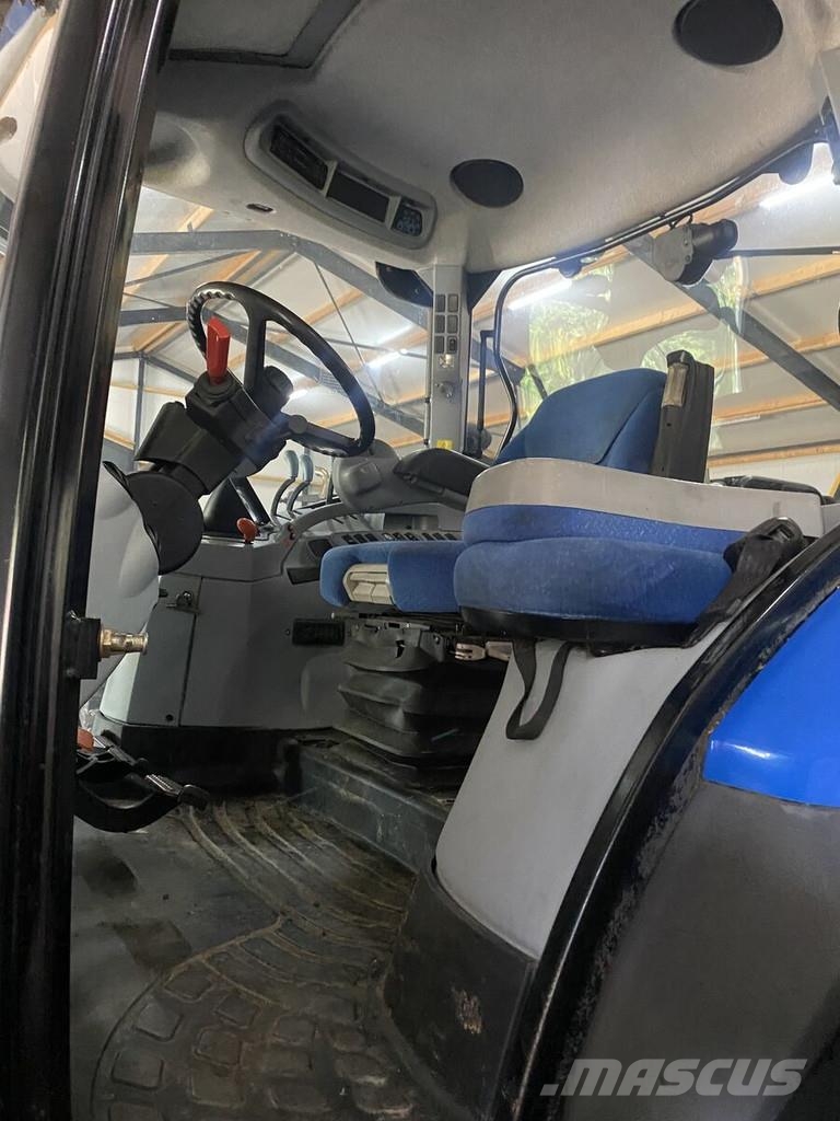 New Holland T6010 Tractoren