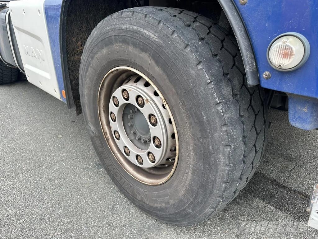 MAN TGX 33.560 6x4 Sadulveokid