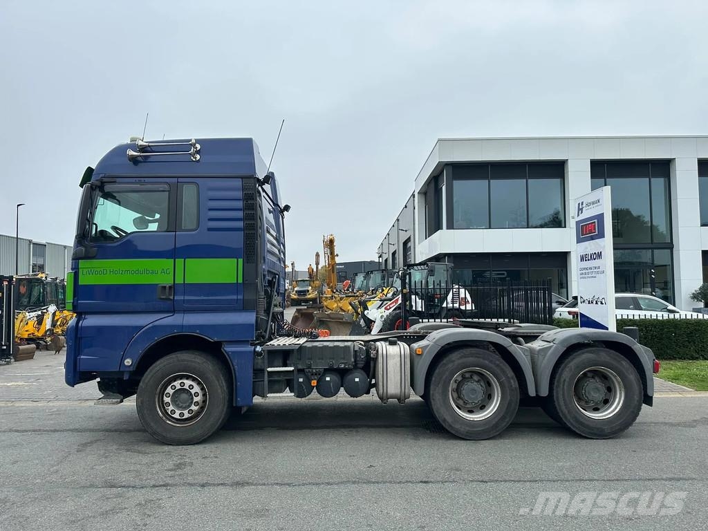 MAN TGX 33.560 6x4 Sadulveokid