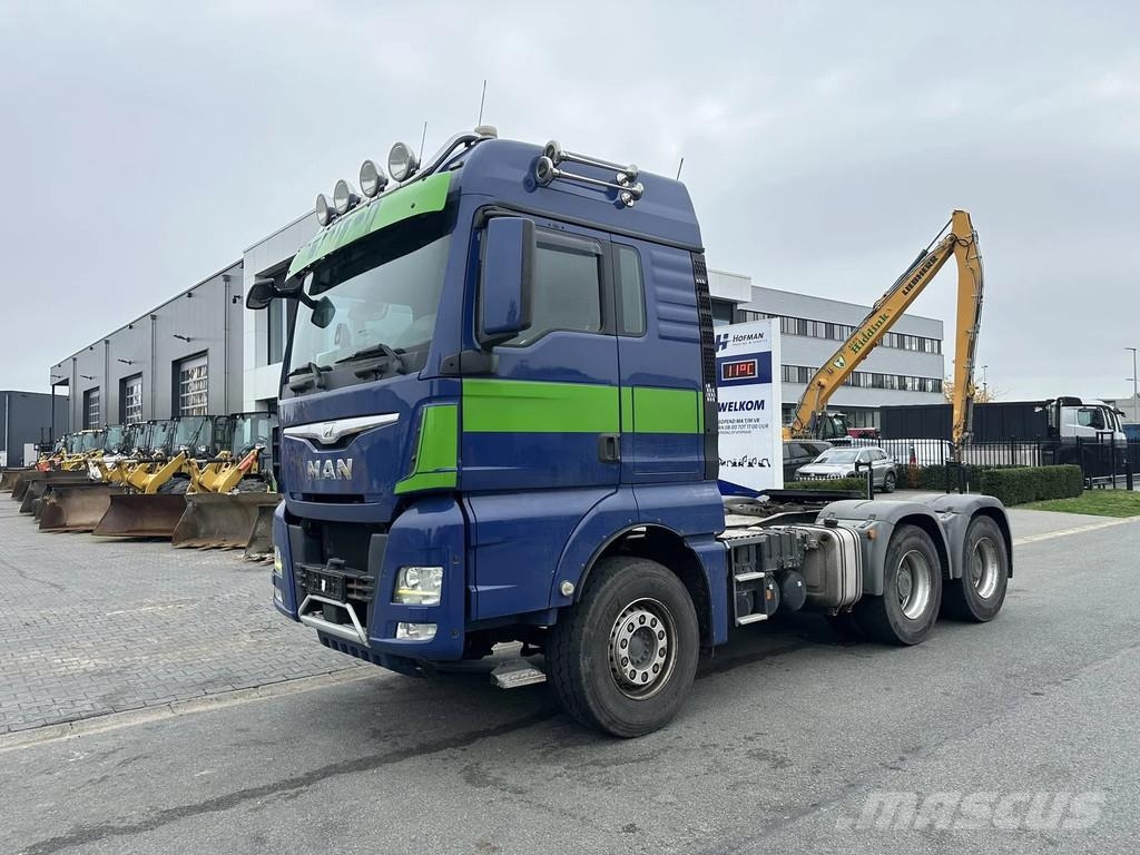 MAN TGX 33.560 6x4 Sadulveokid