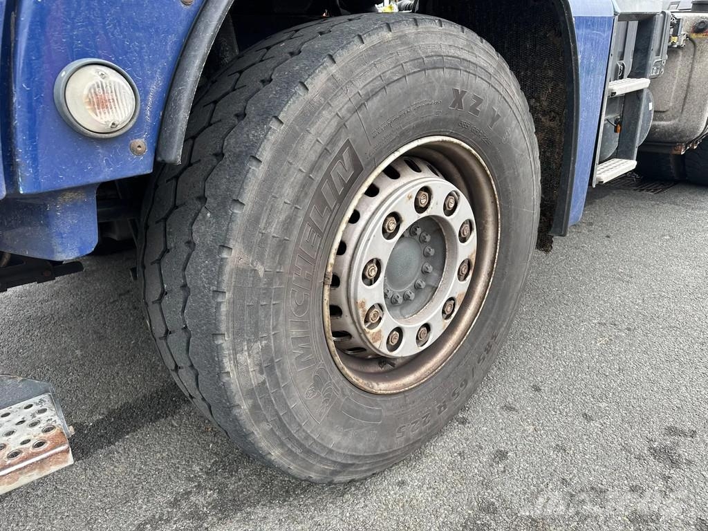 MAN TGX 33.560 6x4 Sadulveokid