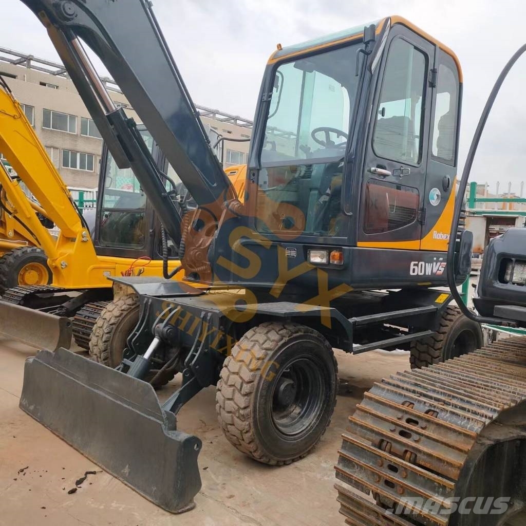 Hyundai 60 W VS Excavadoras de ruedas