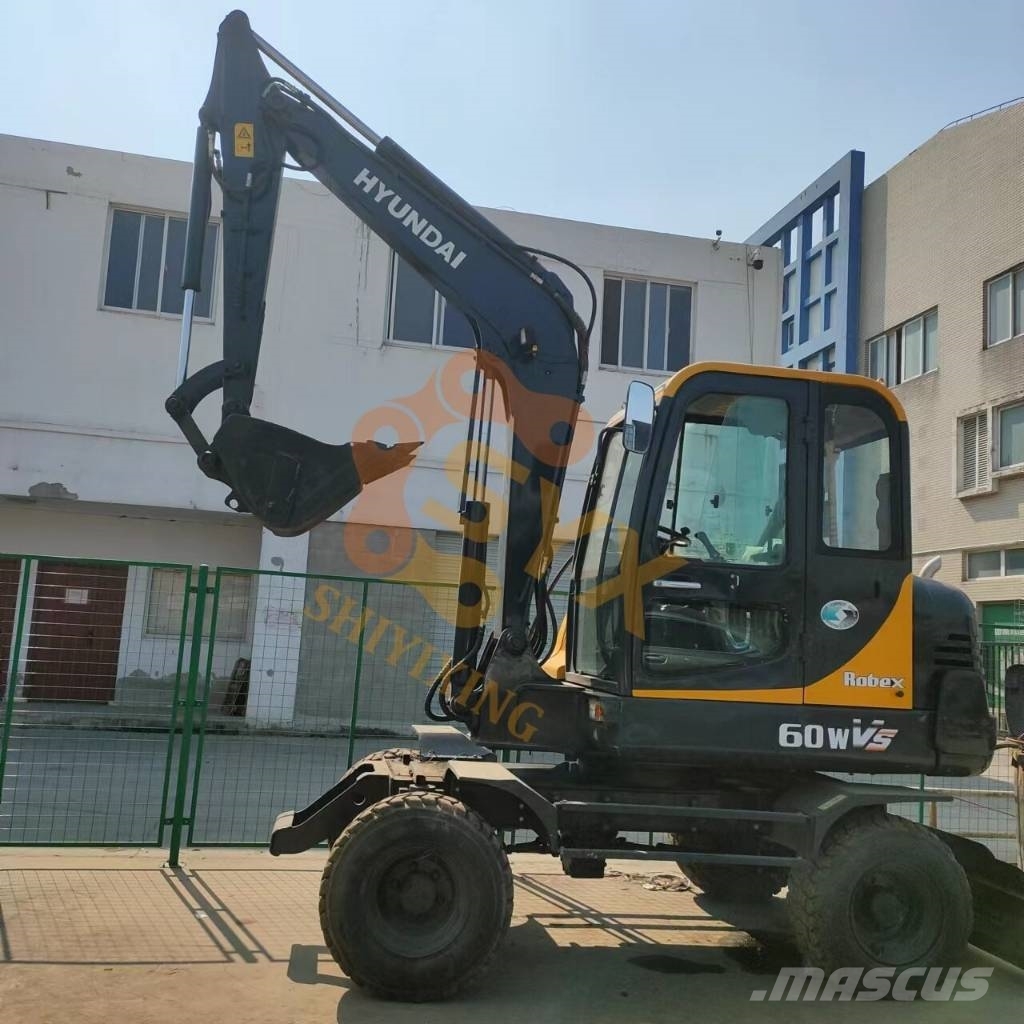 Hyundai 60 W VS Excavadoras de ruedas