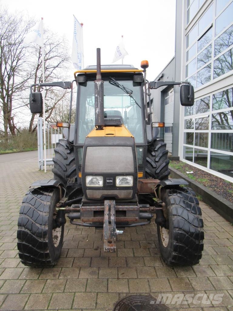 Valtra 700 4x2 VALMET Tractors