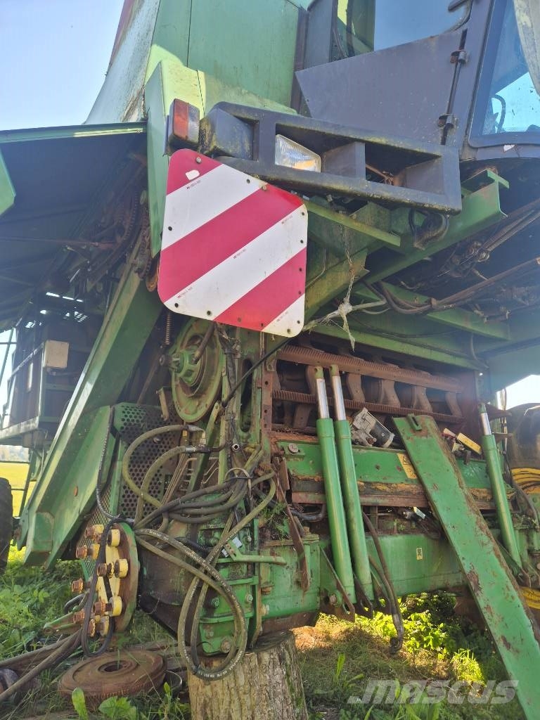 John Deere 1450 CWS Зернозбиральні комбайни