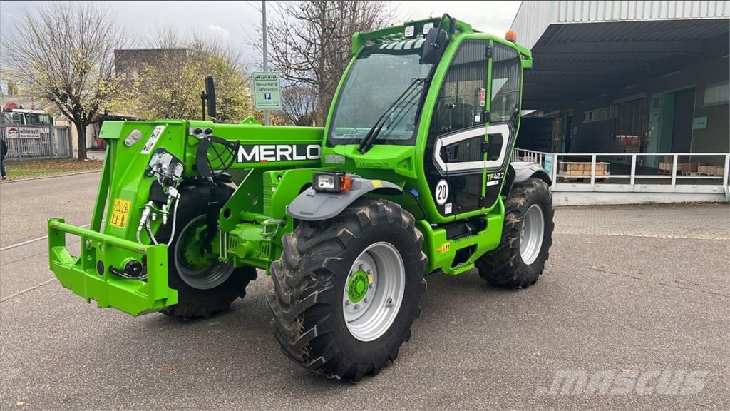 Merlo TF 42.7-136 Teleskoplastare