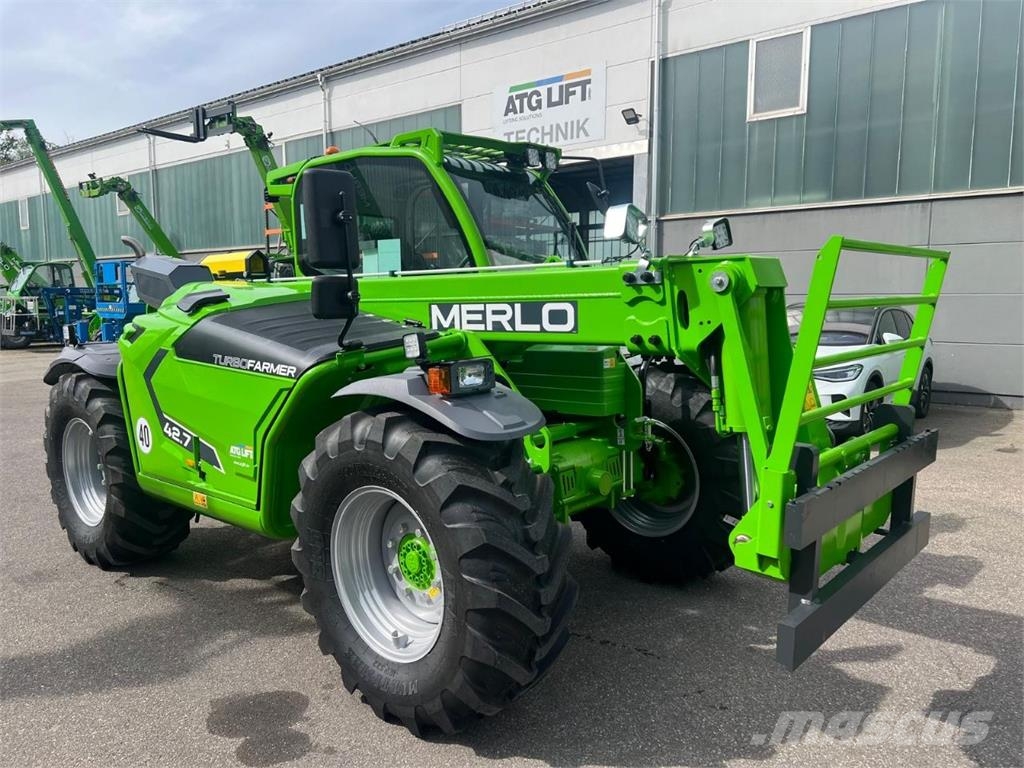 Merlo TF 42.7-136 Teleskoplastare