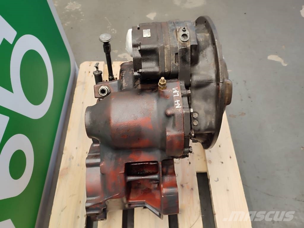 New Holland Gearbox 76092508 NEW HOLLAND LM Transmission