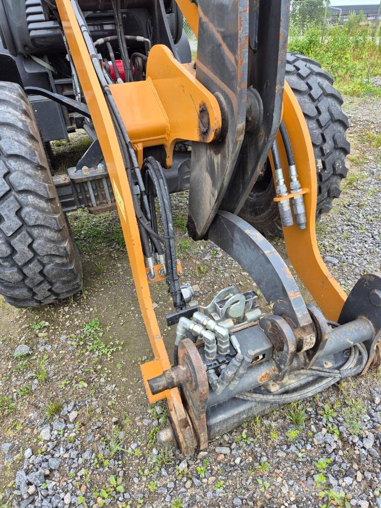 CASE 321 F Wielladers