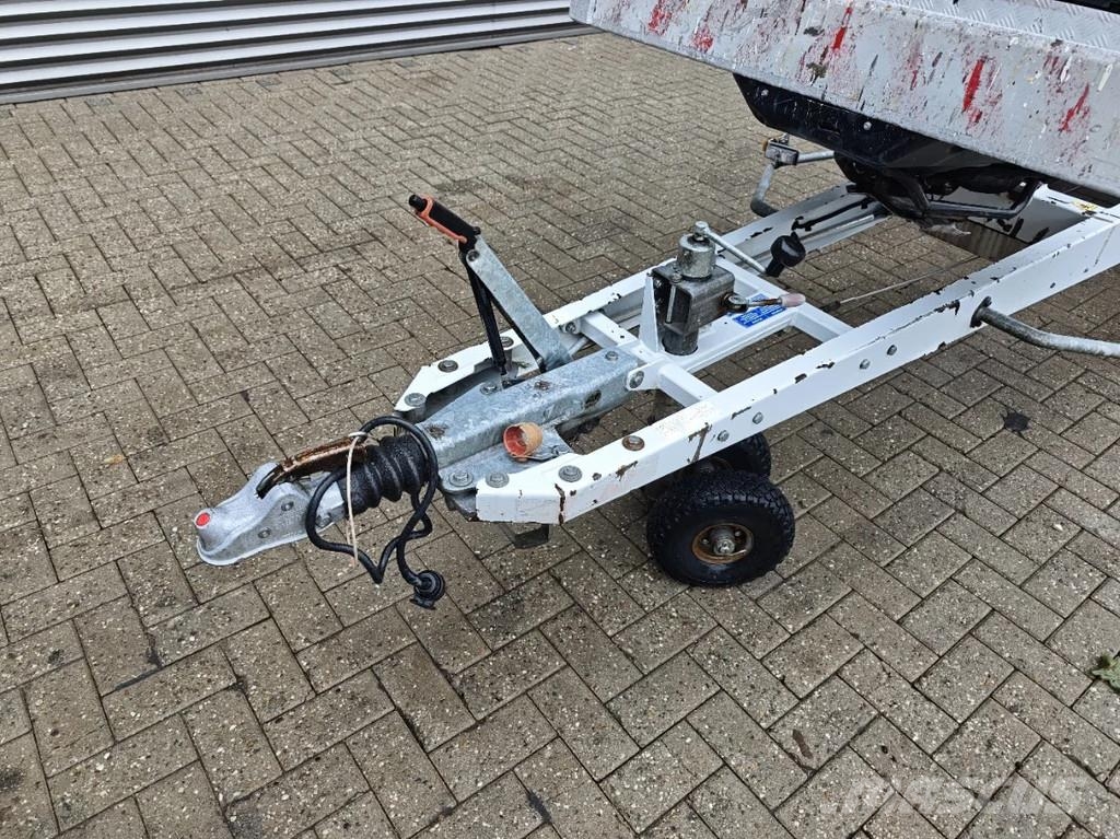 Dino 135T Diesel + Electric! Tilhengerlifter